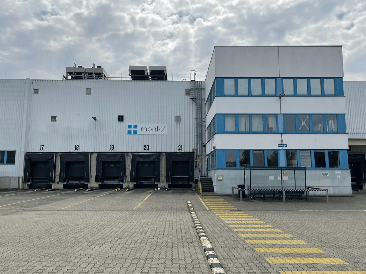 Monta fulfilment Duitsland Krefeld